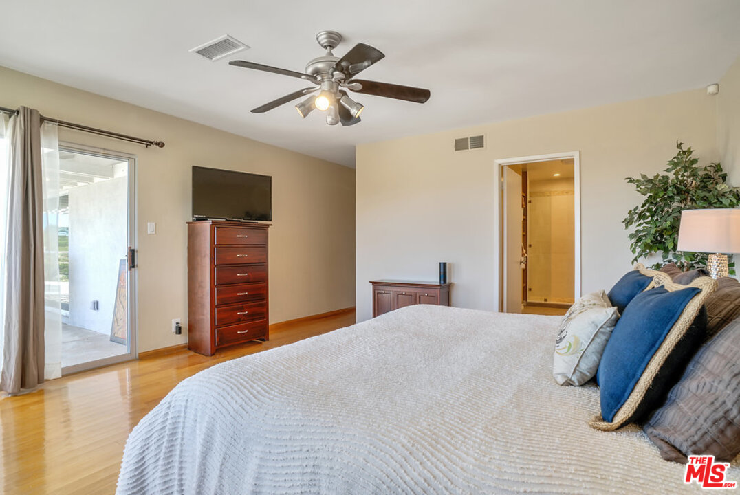27515 Rainbow Ridge Road Palos Verdes Peninsula, CA 90274 - Photo 23 of 50 Gallery Image 23