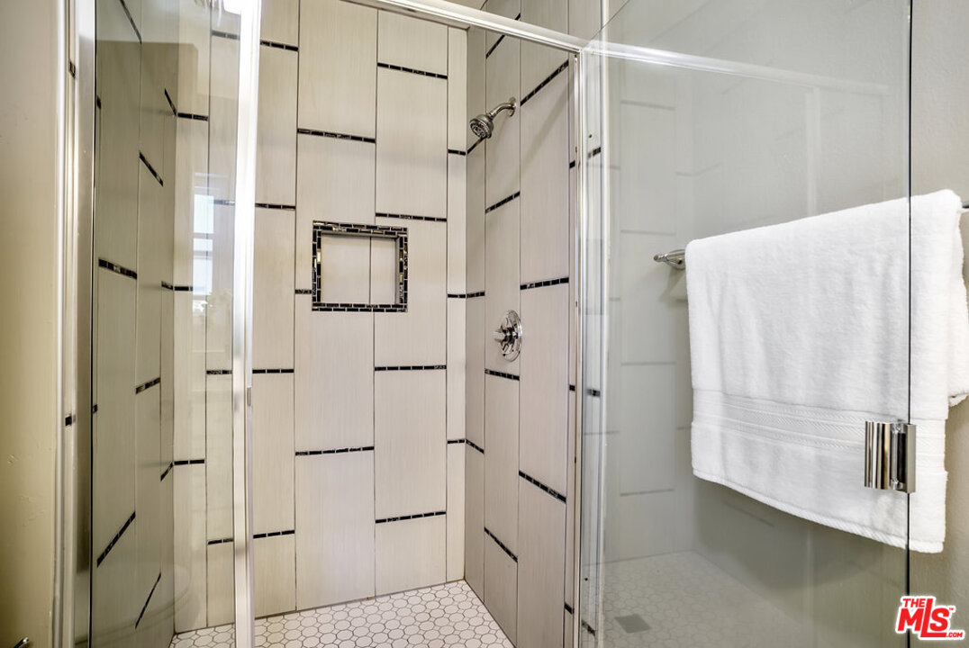 27515 Rainbow Ridge Road Palos Verdes Peninsula, CA 90274 - Photo 33 of 50 Gallery Image 33
