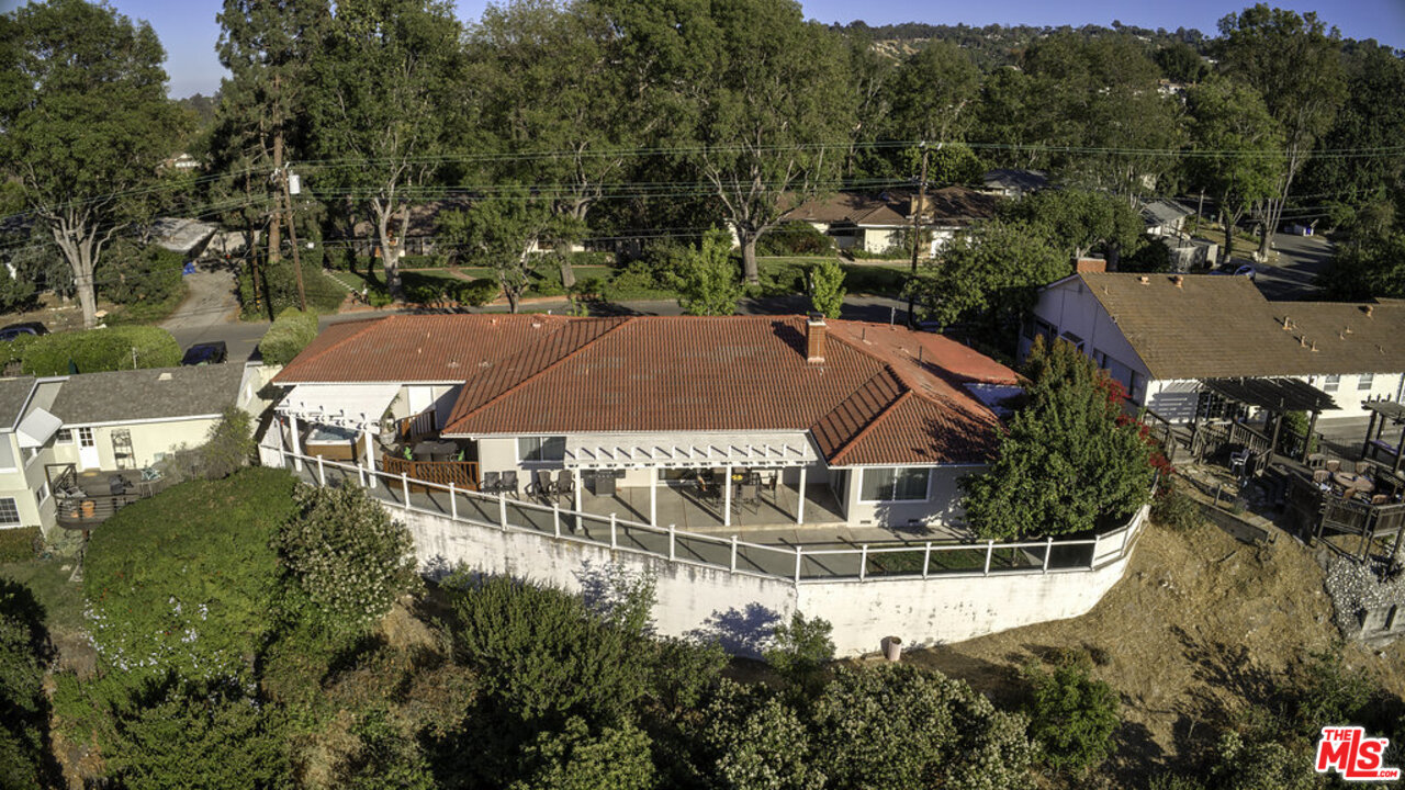 27515 Rainbow Ridge Road Palos Verdes Peninsula, CA 90274 - Photo 46 of 50 Gallery Image 46