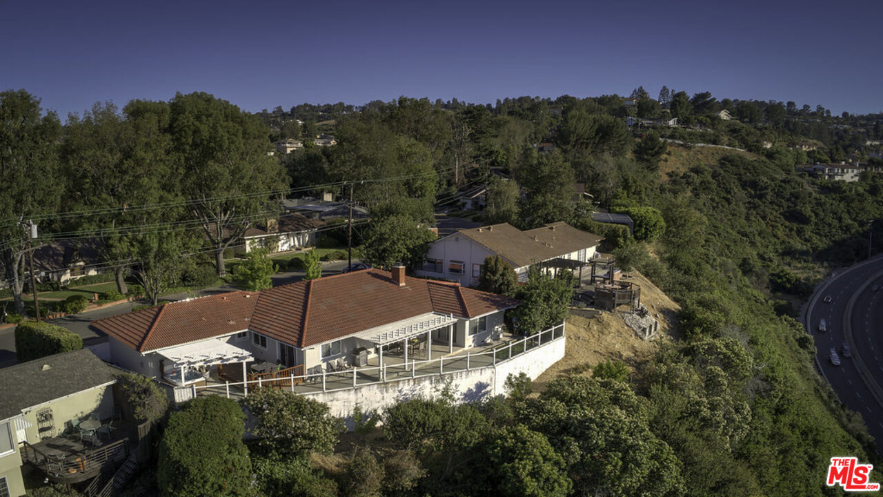 27515 Rainbow Ridge Road Palos Verdes Peninsula, CA 90274 - Photo 47 of 50 Gallery Image 47