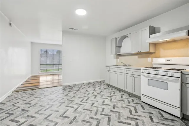 $149,900 | 165 Rosalie Drive, Avondale, LA 70094