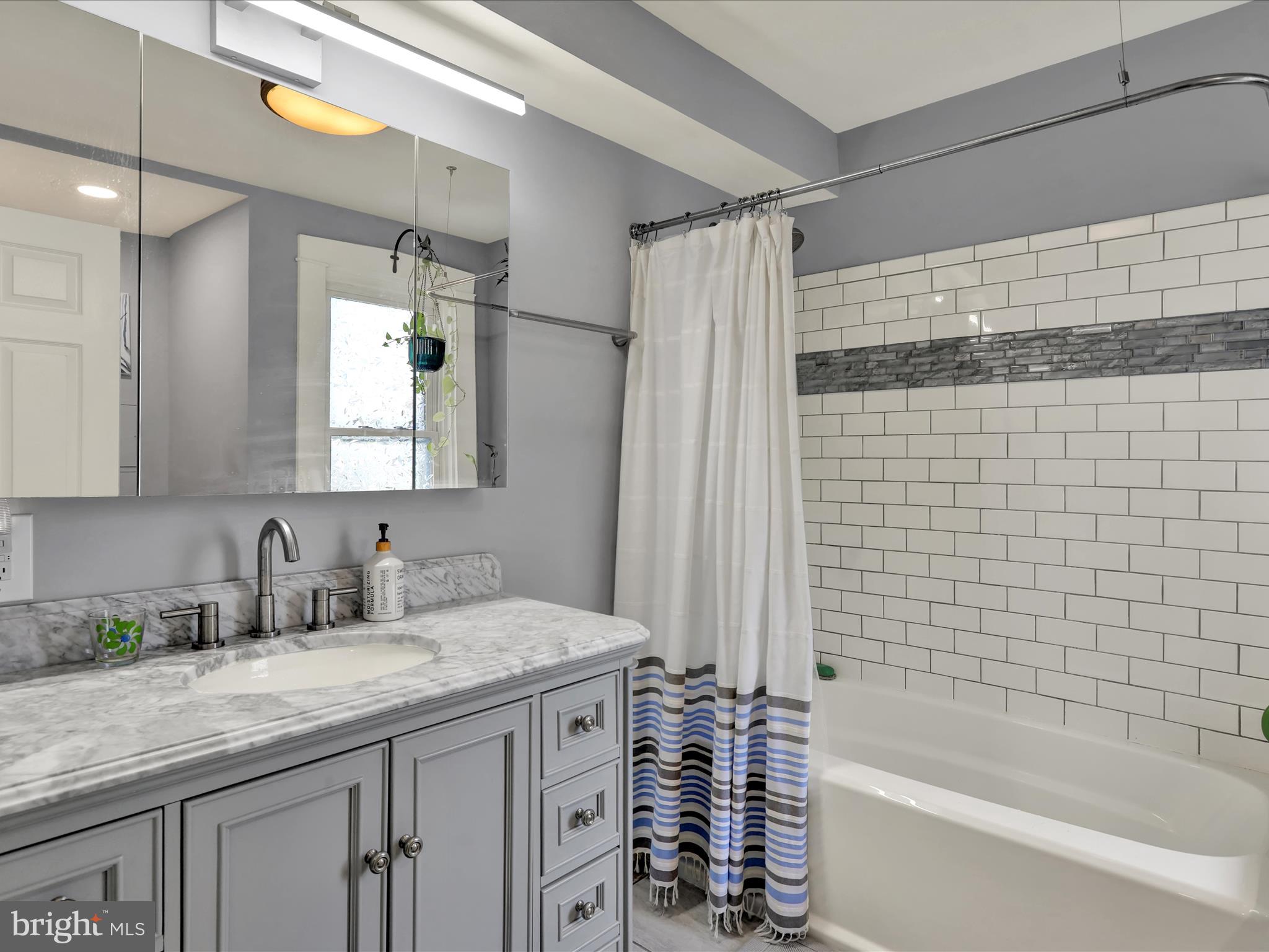 618 High Street Lancaster, PA 17603 - Photo 16 of 35 360_9066