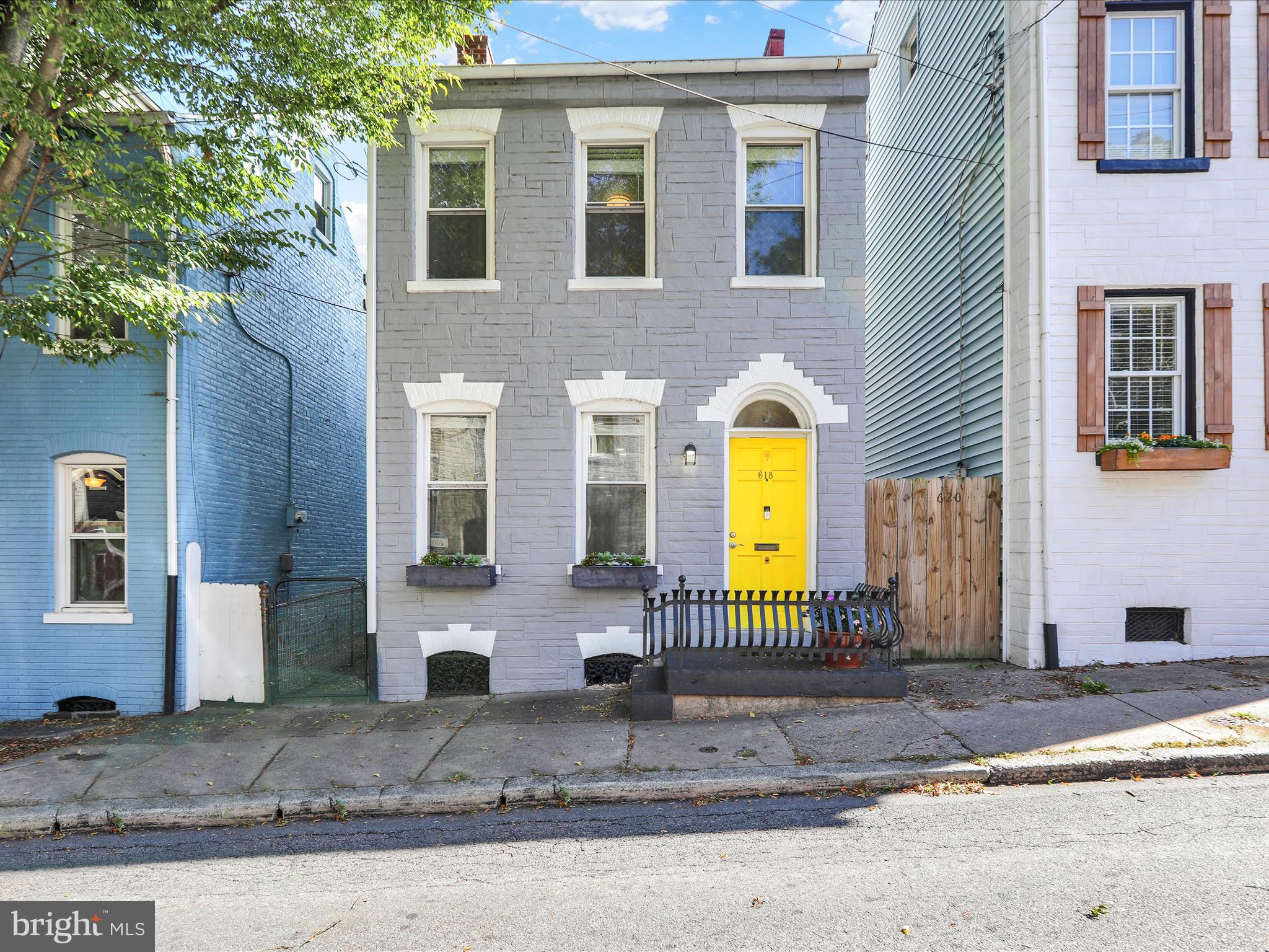 618 High Street Lancaster, PA 17603 - Photo 2 of 35 360_9113