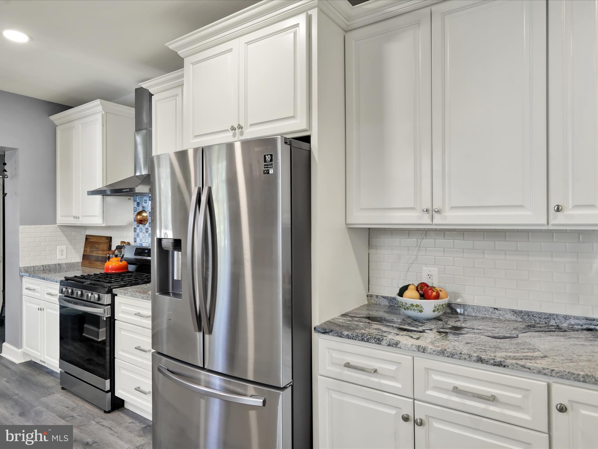 618 High Street Lancaster, PA 17603 - Photo 10 of 35 360_9026