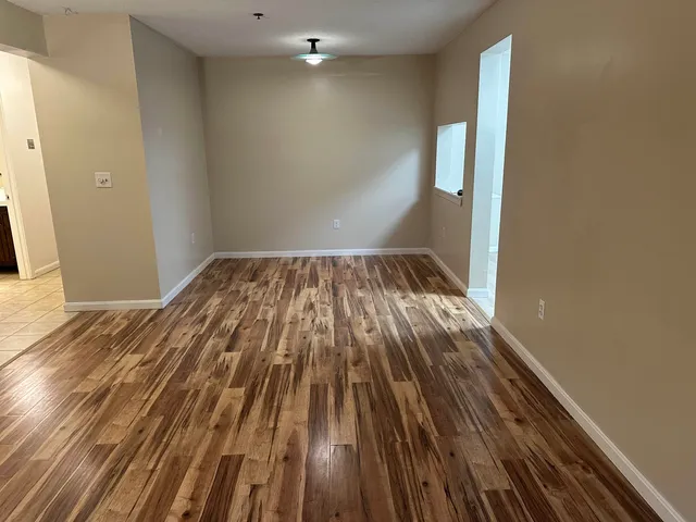 $2,000 | 113 Cluff Crossing Road, Unit 11, Salem, NH 03079