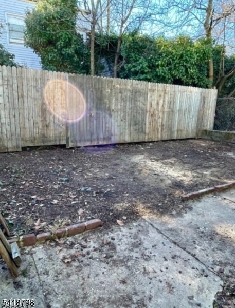 150 Atlanta Avenue Union, NJ 07088 - Photo 25 of 26 a view of wooden fence