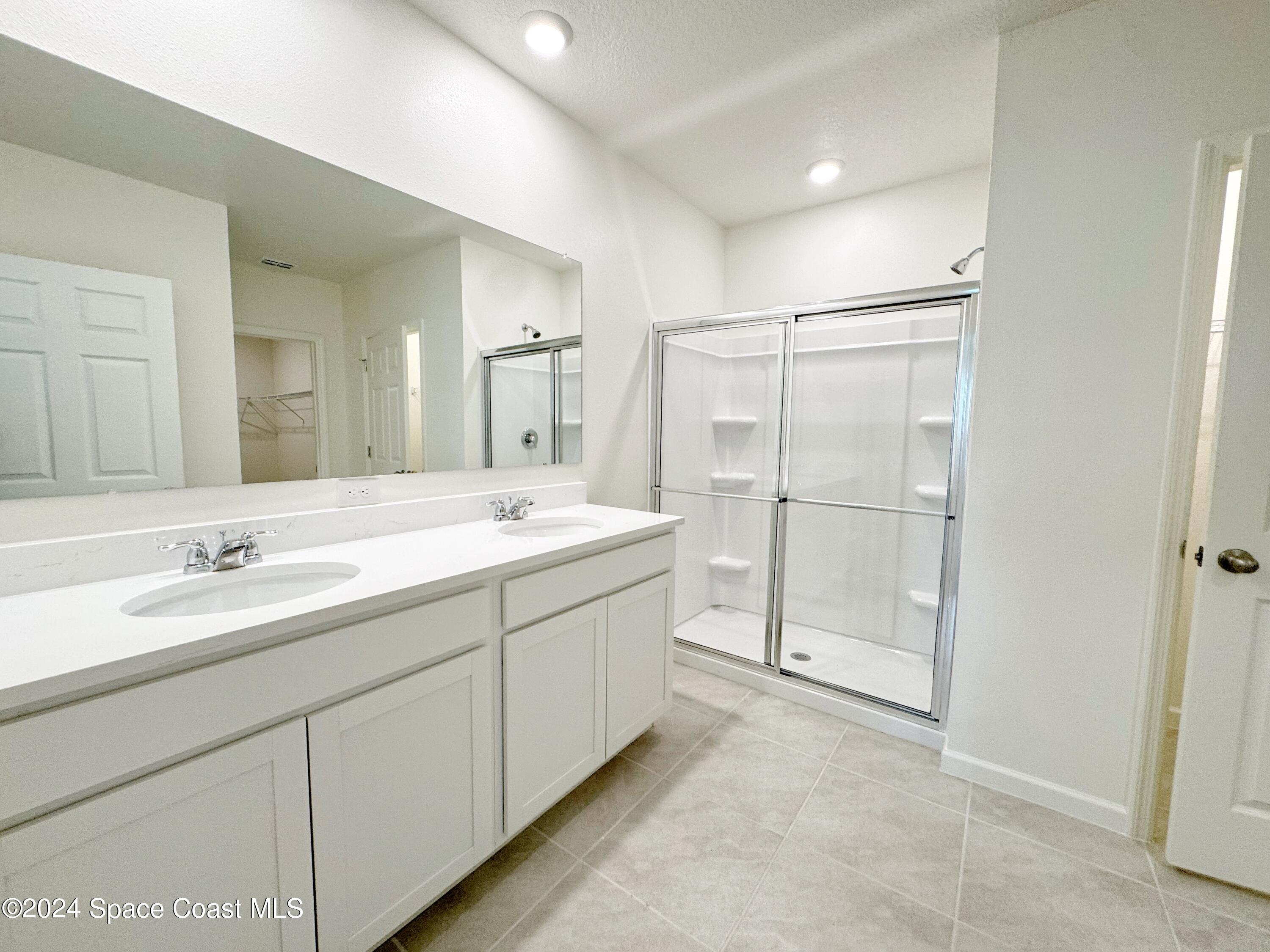 541 Koutnik Road Southeast Palm Bay, FL 32909 - Photo 15 of 46 541 Koutnik-15