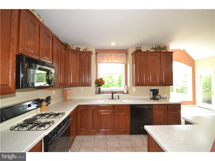 189 Fairway Road Ambler, PA 19002 - Photo 6 of 25 Kitchen