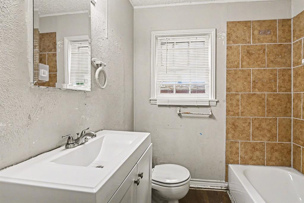 5025 Langley Road River Oaks, TX 76114 - Photo 14 of 15