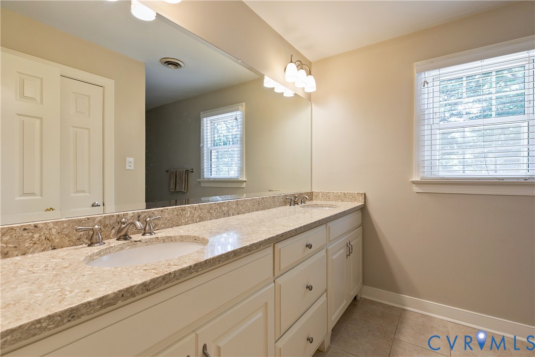 13521 Trilithon Road Midlothian, VA 23113 - Photo 28 of 45