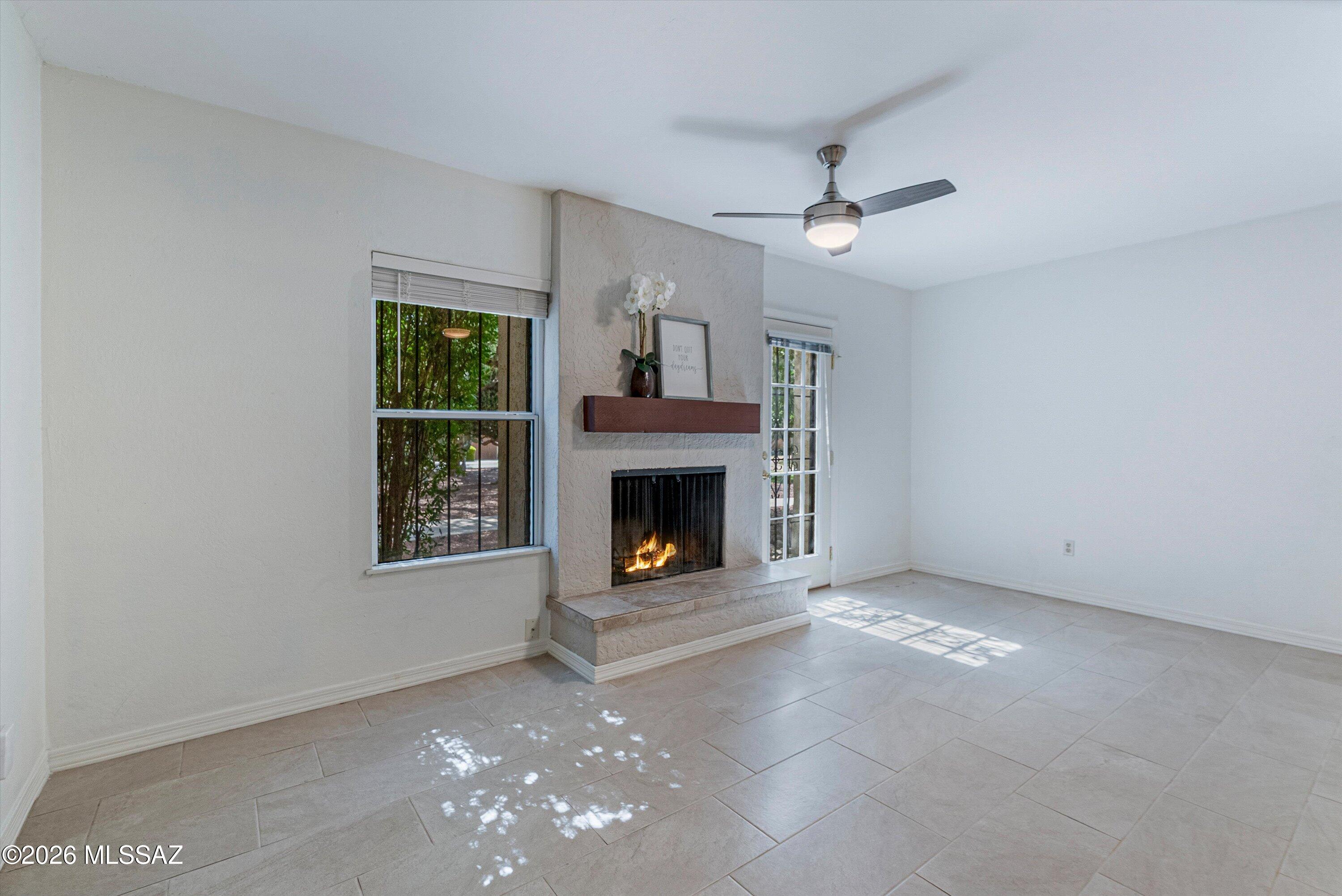 3750 North Country Club Road, Unit 5 Tucson, AZ 85716 - Photo 21 of 38 Wood burning Stove