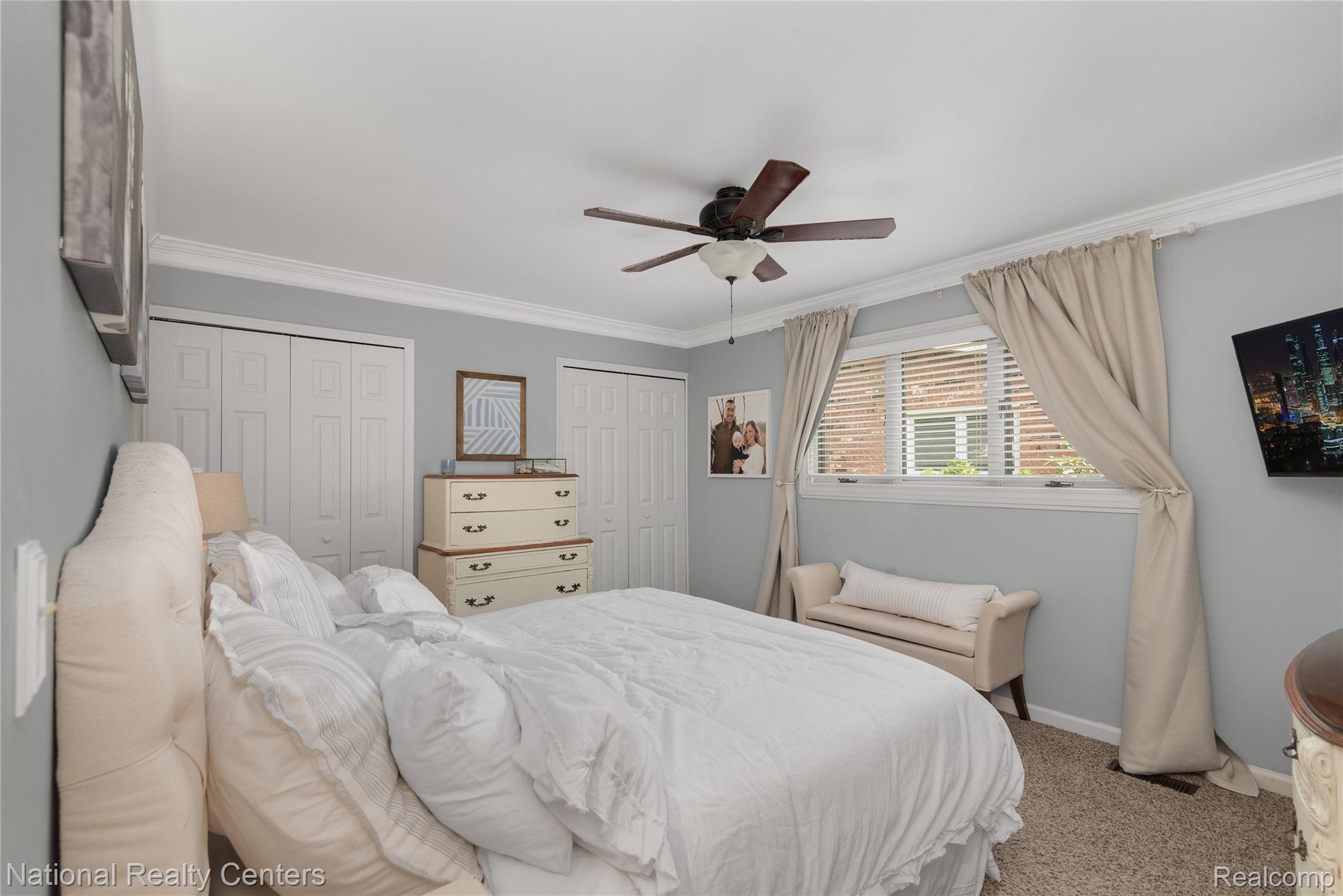 43934 Arlington Road Canton, MI 48187 - Photo 13 of 26 0013.jpg