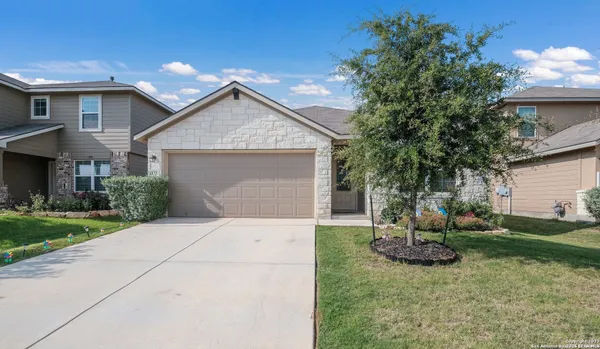 $2,150 | 4835 Swing Arc Way, San Antonio, TX 78261