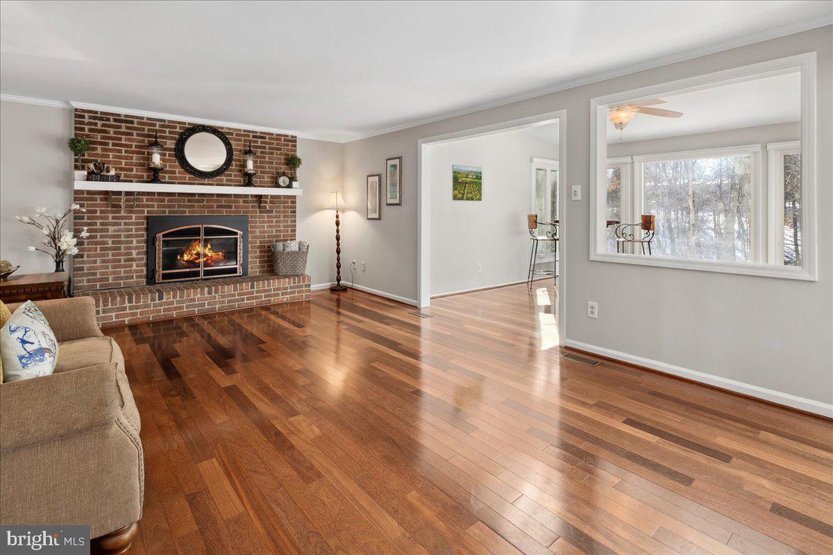 8218 Rushing Creek Drive Springfield, VA 22153 - Photo 32 of 94 Gallery Image 32