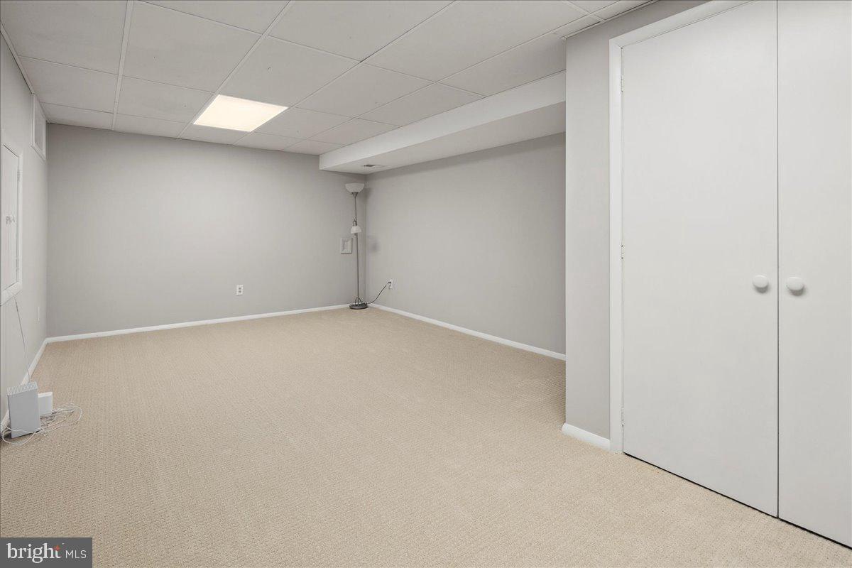 8218 Rushing Creek Drive Springfield, VA 22153 - Photo 65 of 94 Gallery Image 65