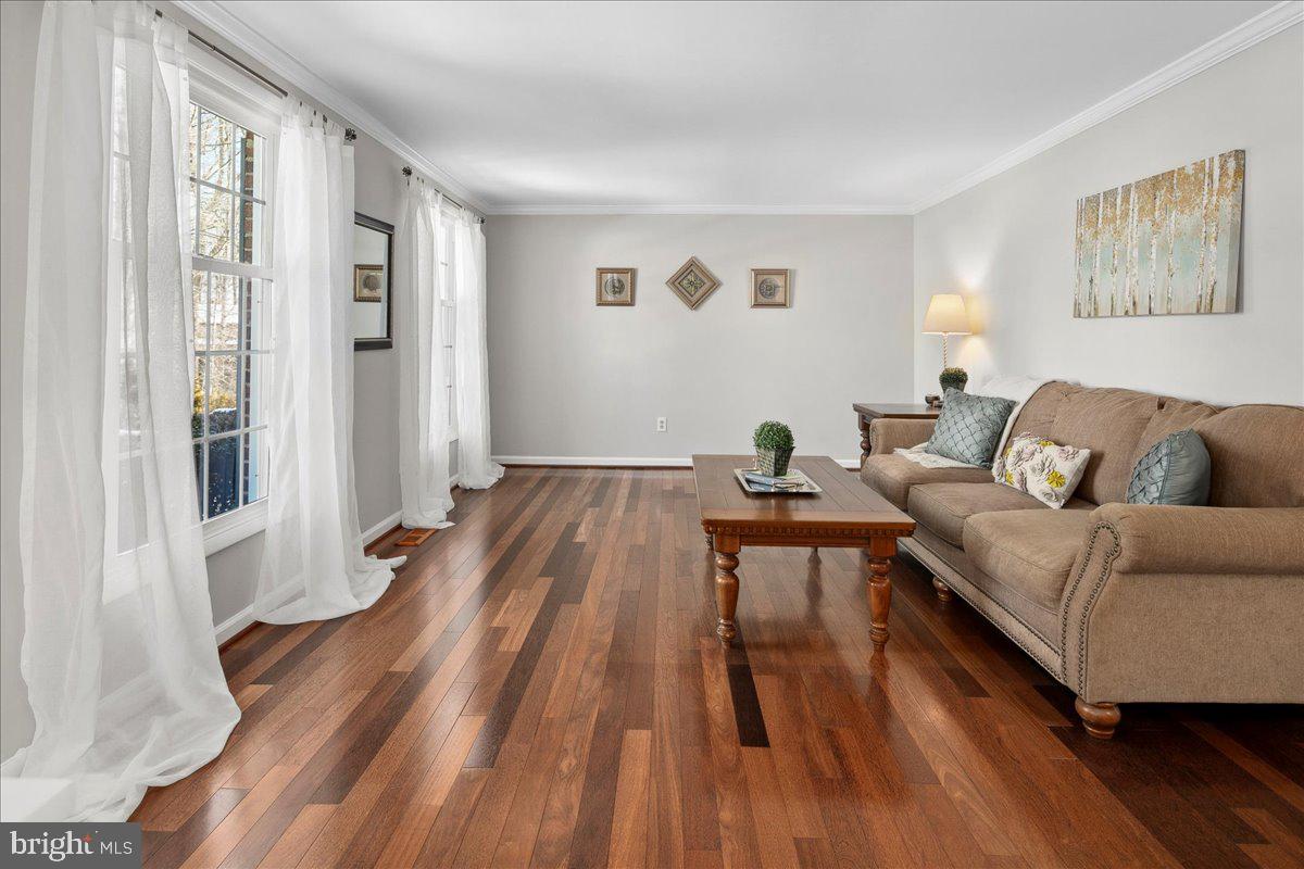 8218 Rushing Creek Drive Springfield, VA 22153 - Photo 10 of 94 Gallery Image 10
