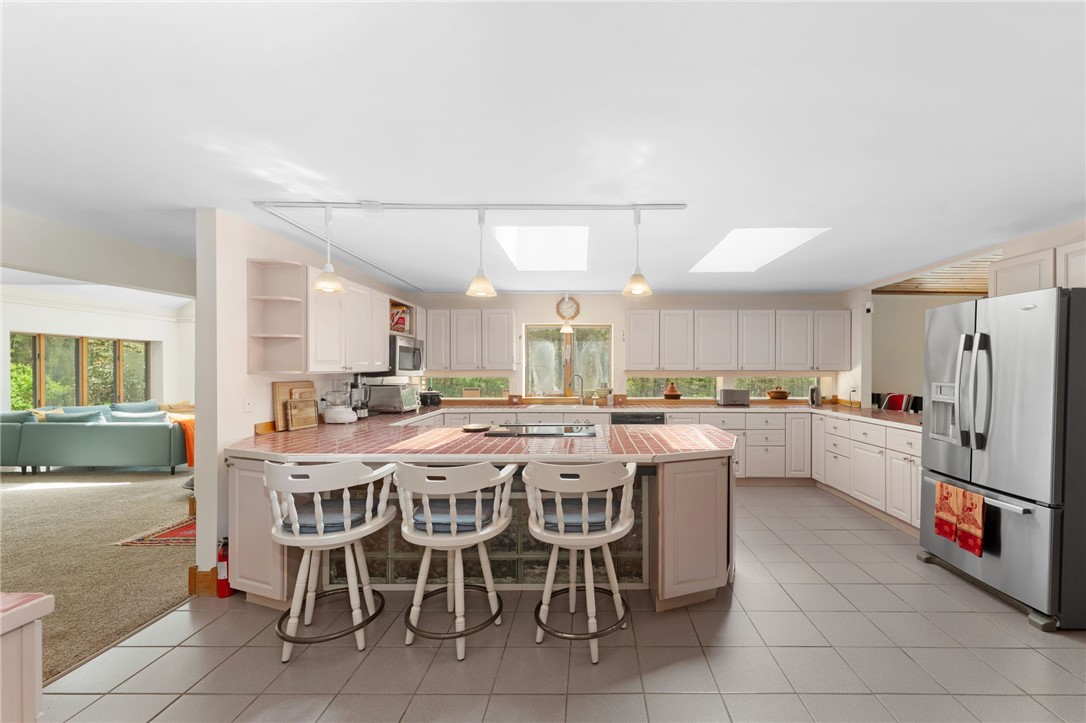 336 Switch Road Richmond, RI 02832 - Photo 16 of 50