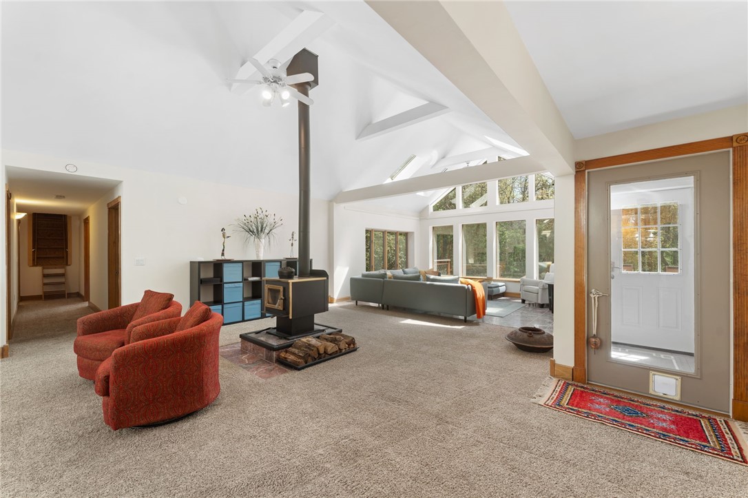 336 Switch Road Richmond, RI 02832 - Photo 6 of 50