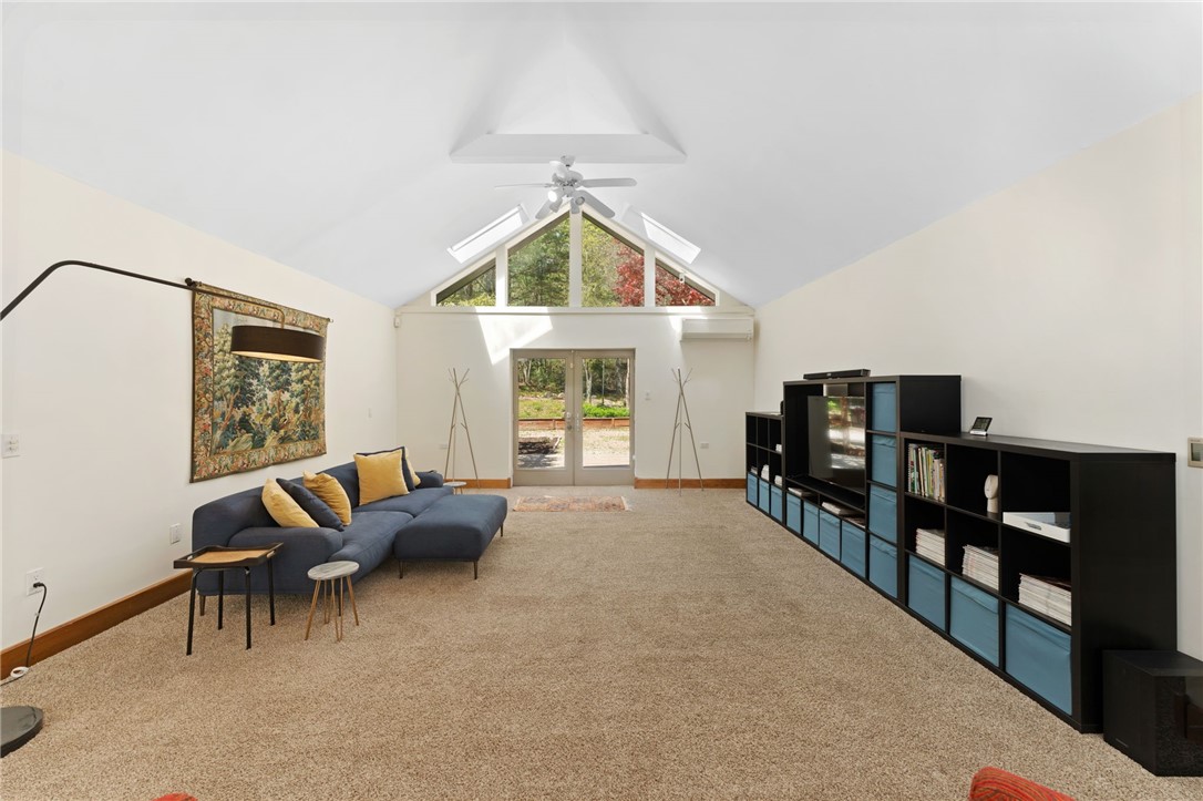 336 Switch Road Richmond, RI 02832 - Photo 10 of 50