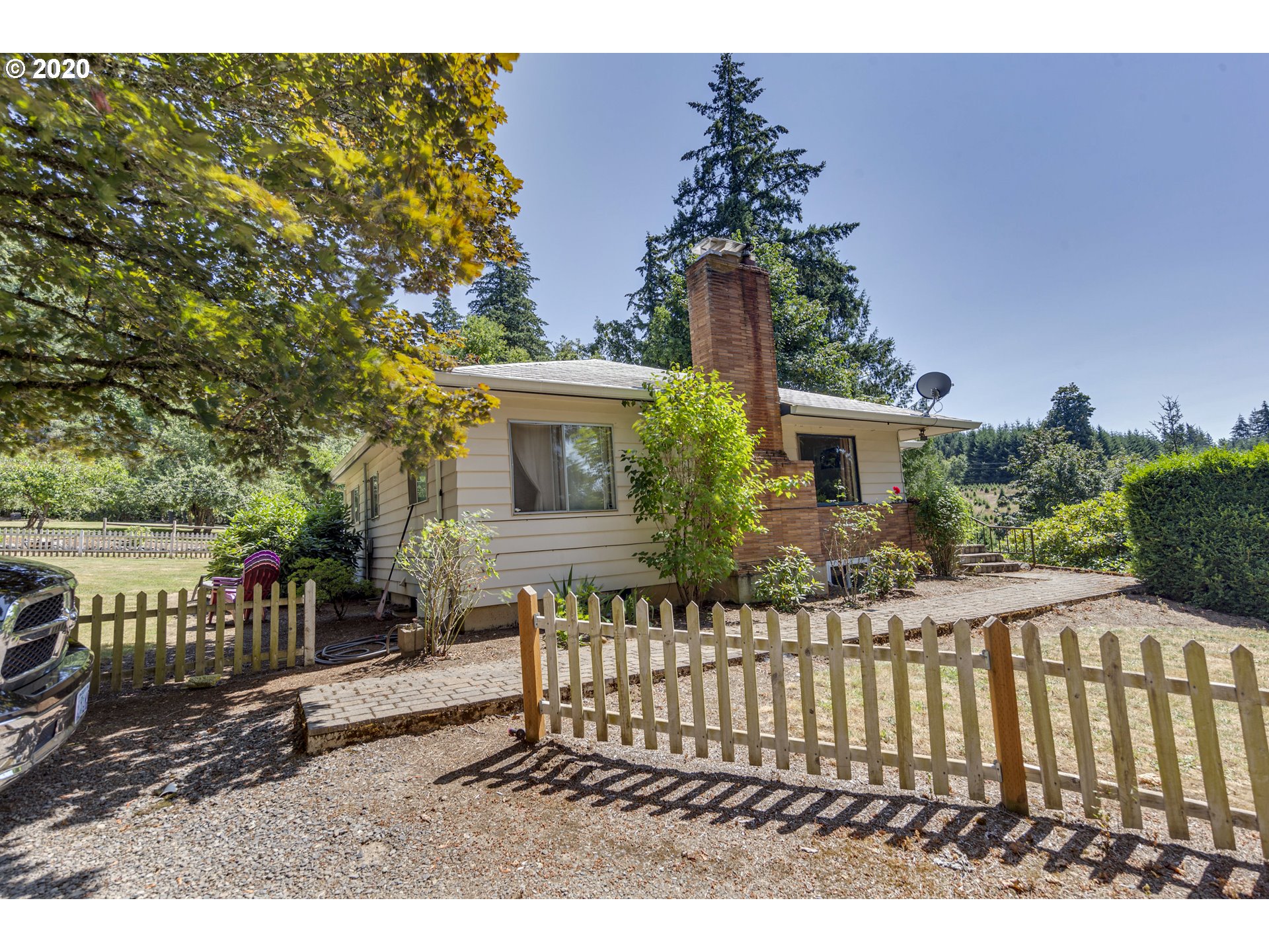 29980 Southeast Lawrence Road Estacada, OR 97023 - Photo 1 of 32 Gallery Image 1