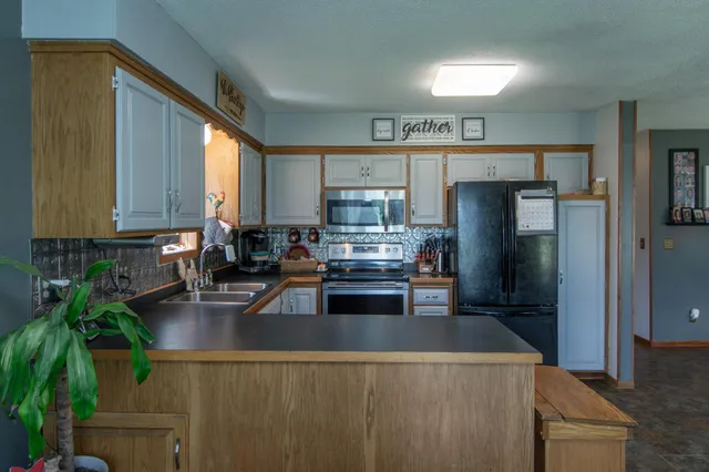 $360,000 | 27996 McGivern Drive, Staples, MN 56479