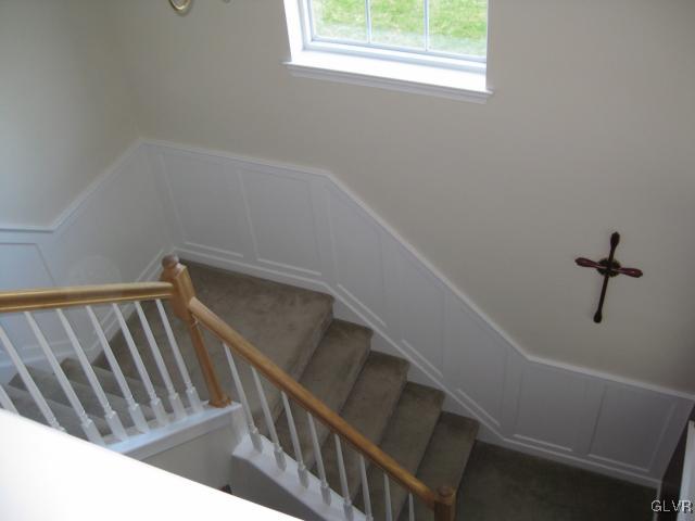 5594 North Coplay Road Whitehall, PA 18052 - Photo 8 of 16 Gallery Image 8