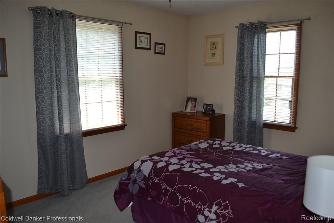 1393 Turrill Road Lapeer, MI 48446 - Photo 16 of 39 004.JPG