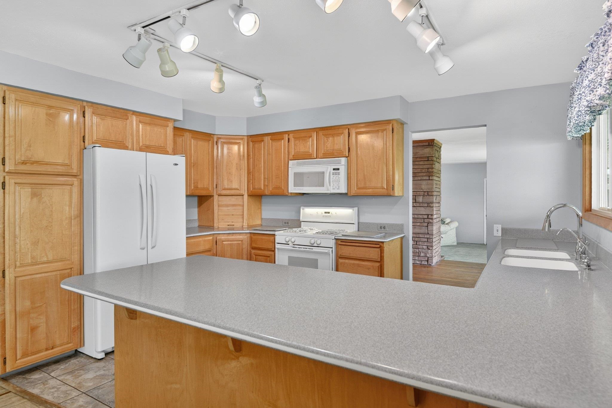 4107 North Herald Road Spokane, WA 99206 - Photo 8 of 50 Gallery Image 8