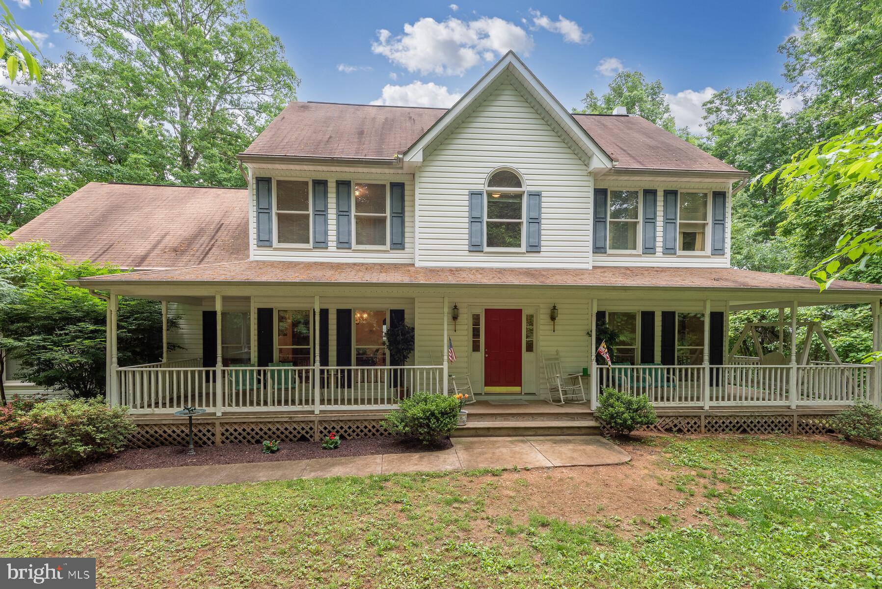 WELCOME TO 1195 Woods Rd!!