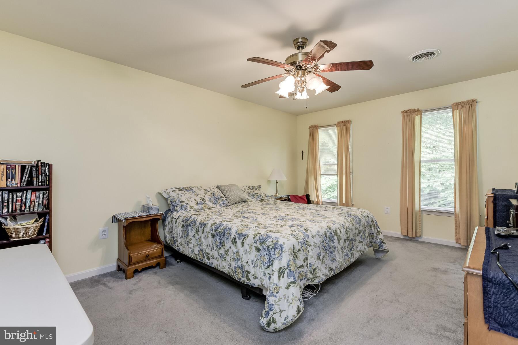 1195 Woods Road Westminster, MD 21158 - Photo 18 of 32 Large master suite