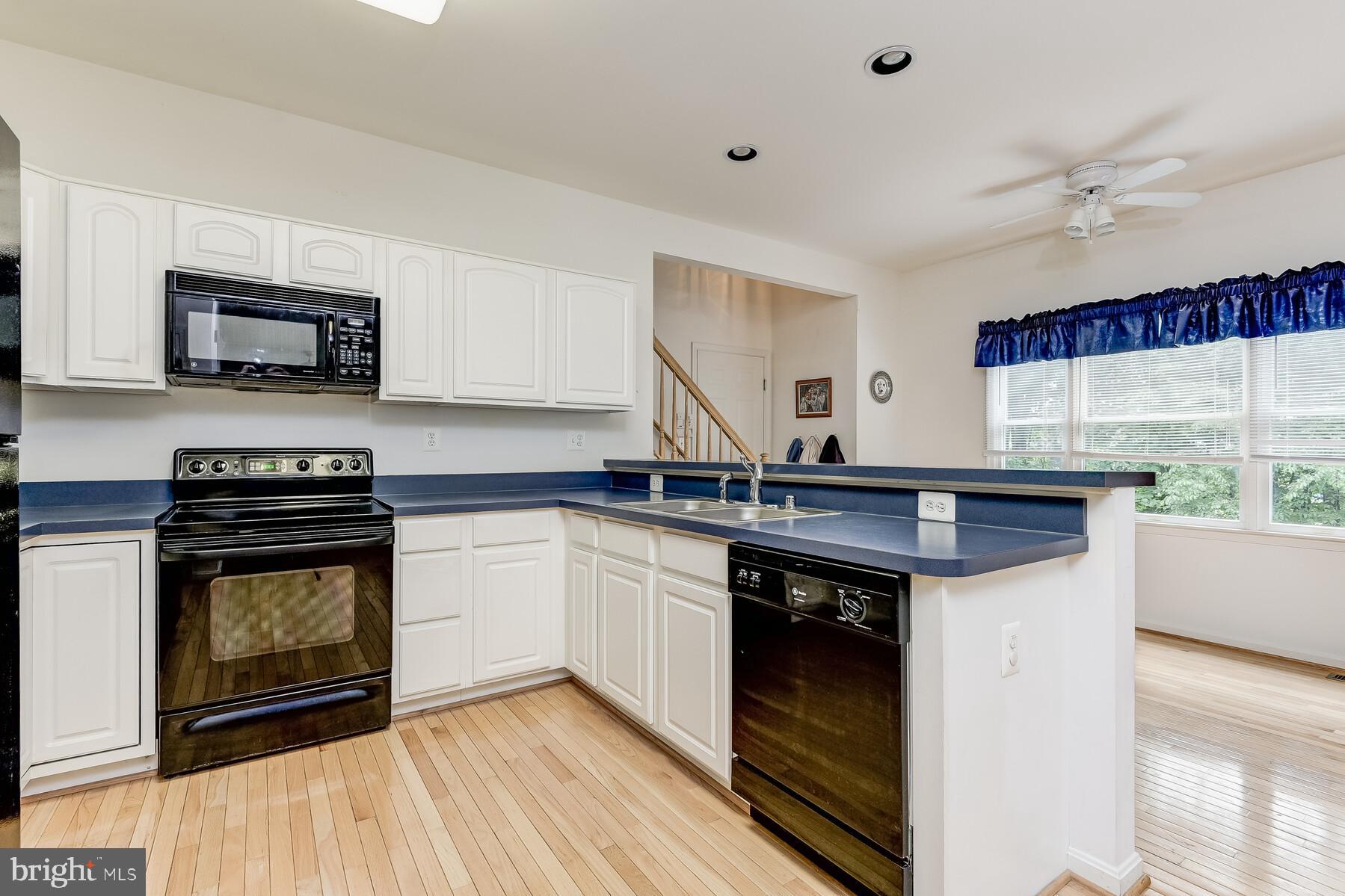 1195 Woods Road Westminster, MD 21158 - Photo 9 of 32 Large Kitchen with lots of counter space!