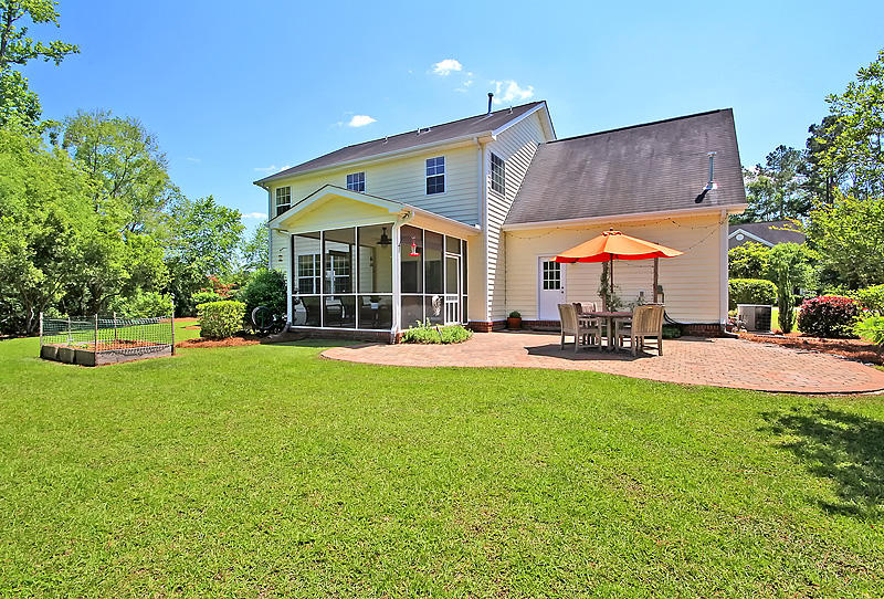 9464 Ayscough Road Summerville, SC 29485 - Photo 6 of 28 Back3