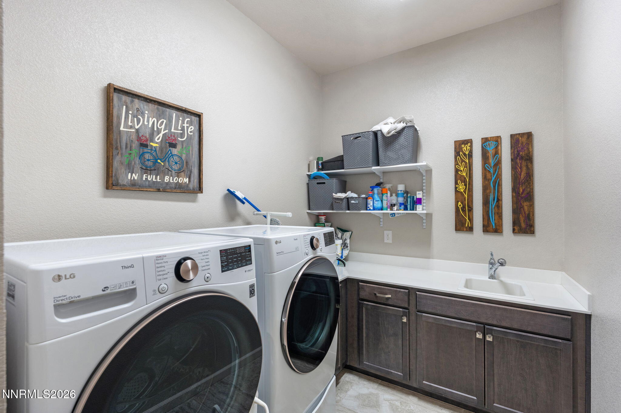 2370 Buttermere Drive Reno, NV 89521 - Photo 32 of 37 a utility room with dryer and washer