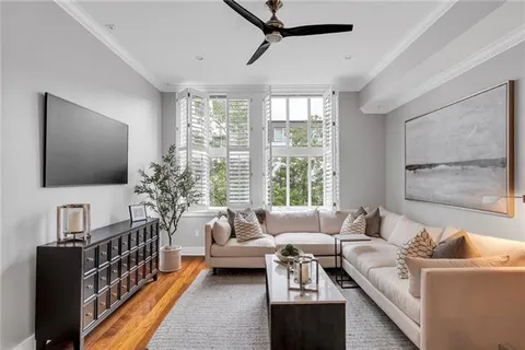 $410,000 | 700 South Peters Street, Unit 406, New Orleans, LA 70130
