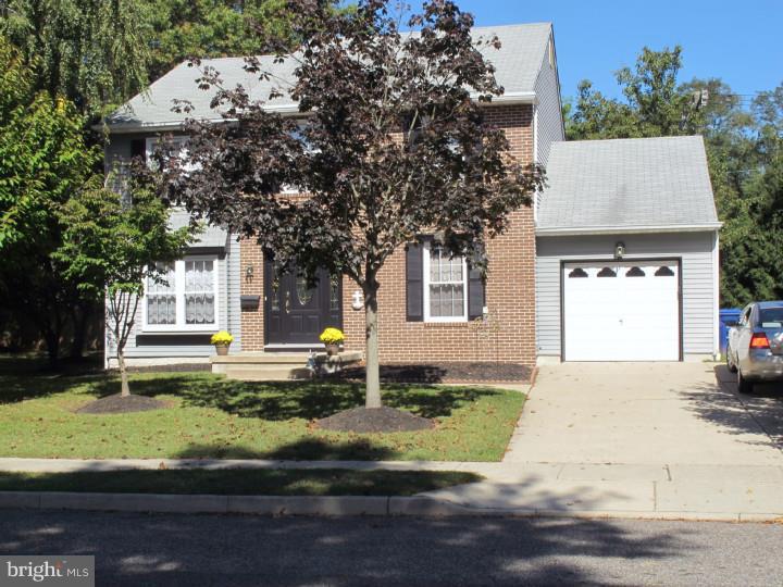 629 Chapel Road Cinnaminson, NJ 08077 - Photo 1 of 20 Exterior Front
