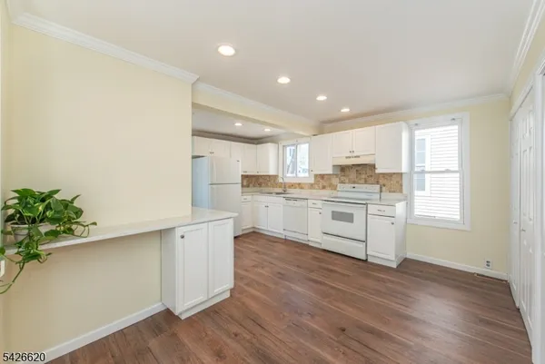 $3,000 | 108 Lafayette Street, Hackettstown, NJ 07840