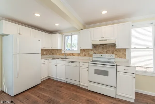 $3,000 | 108 Lafayette Street, Hackettstown, NJ 07840