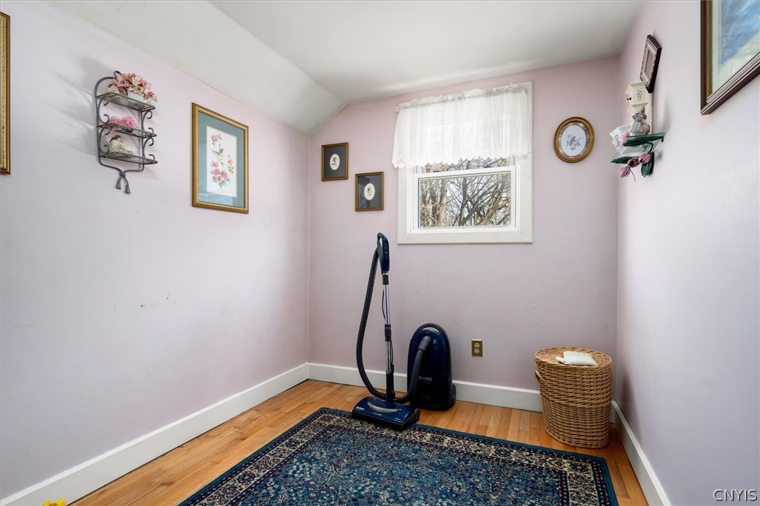 337 Mac Arthur Parkway Oneida, NY 13421 - Photo 39 of 46