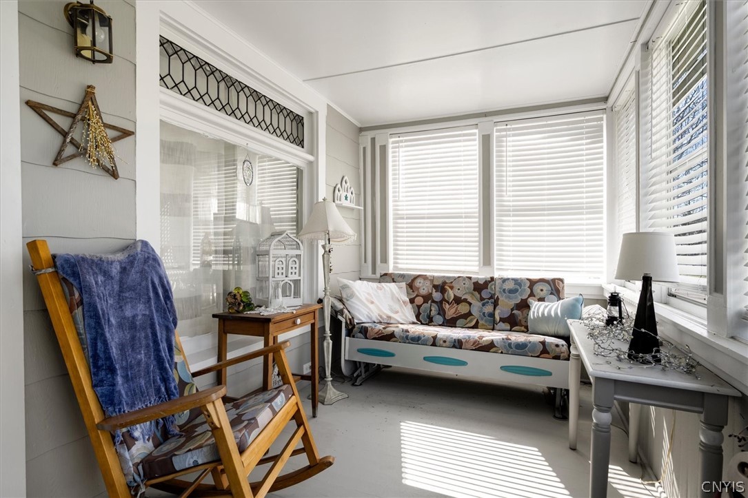 337 Mac Arthur Parkway Oneida, NY 13421 - Photo 4 of 46