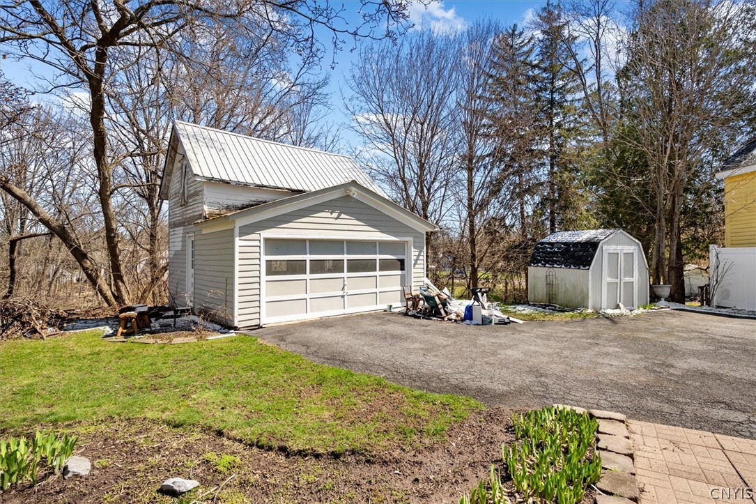 337 Mac Arthur Parkway Oneida, NY 13421 - Photo 43 of 46