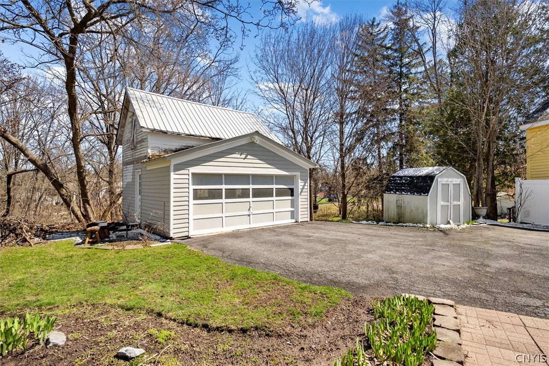 337 Mac Arthur Parkway Oneida, NY 13421 - Photo 44 of 46