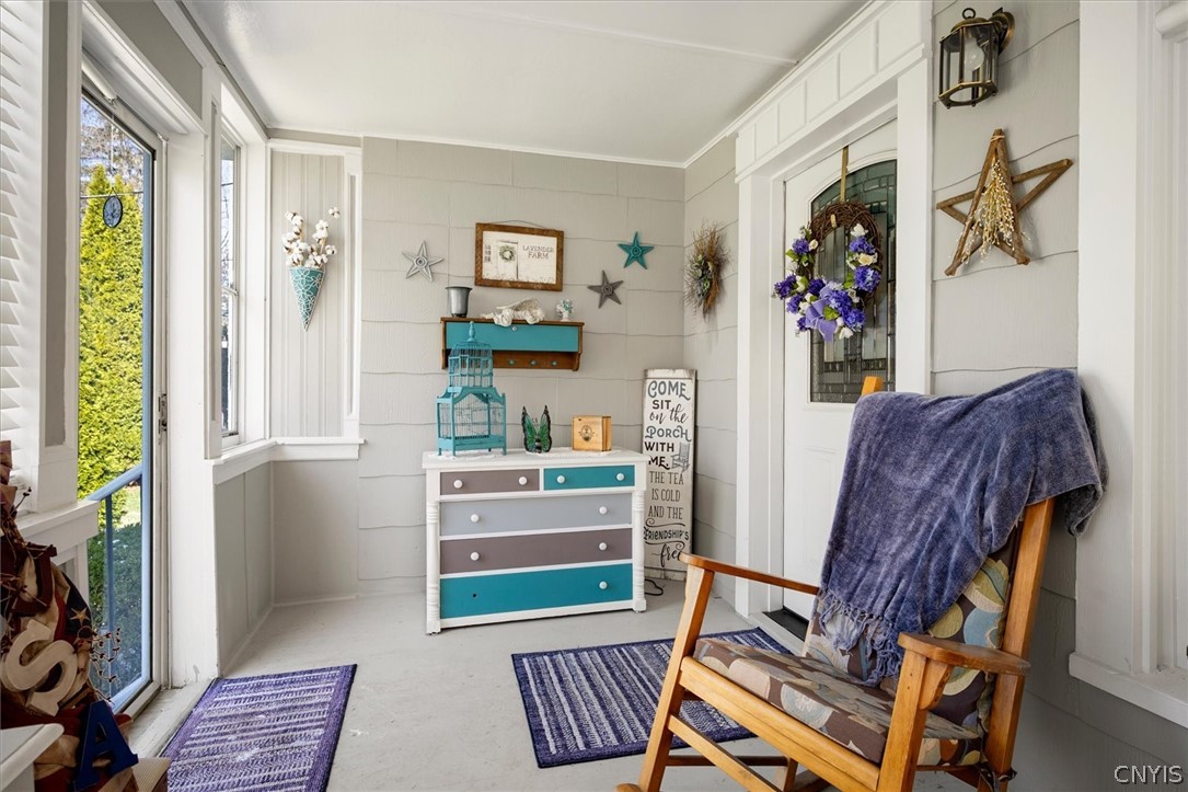 337 Mac Arthur Parkway Oneida, NY 13421 - Photo 5 of 46