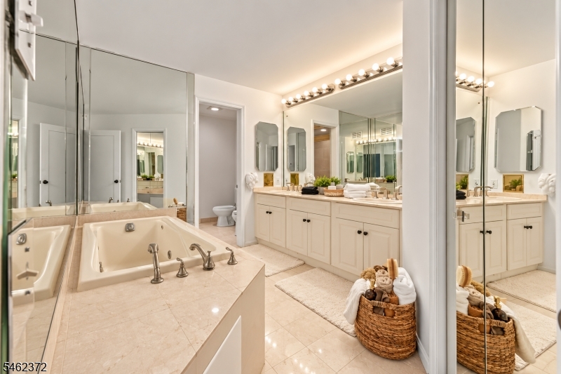 76 Mohawk Road Short Hills, NJ 07078 - Photo 24 of 41 Gallery Image 24
