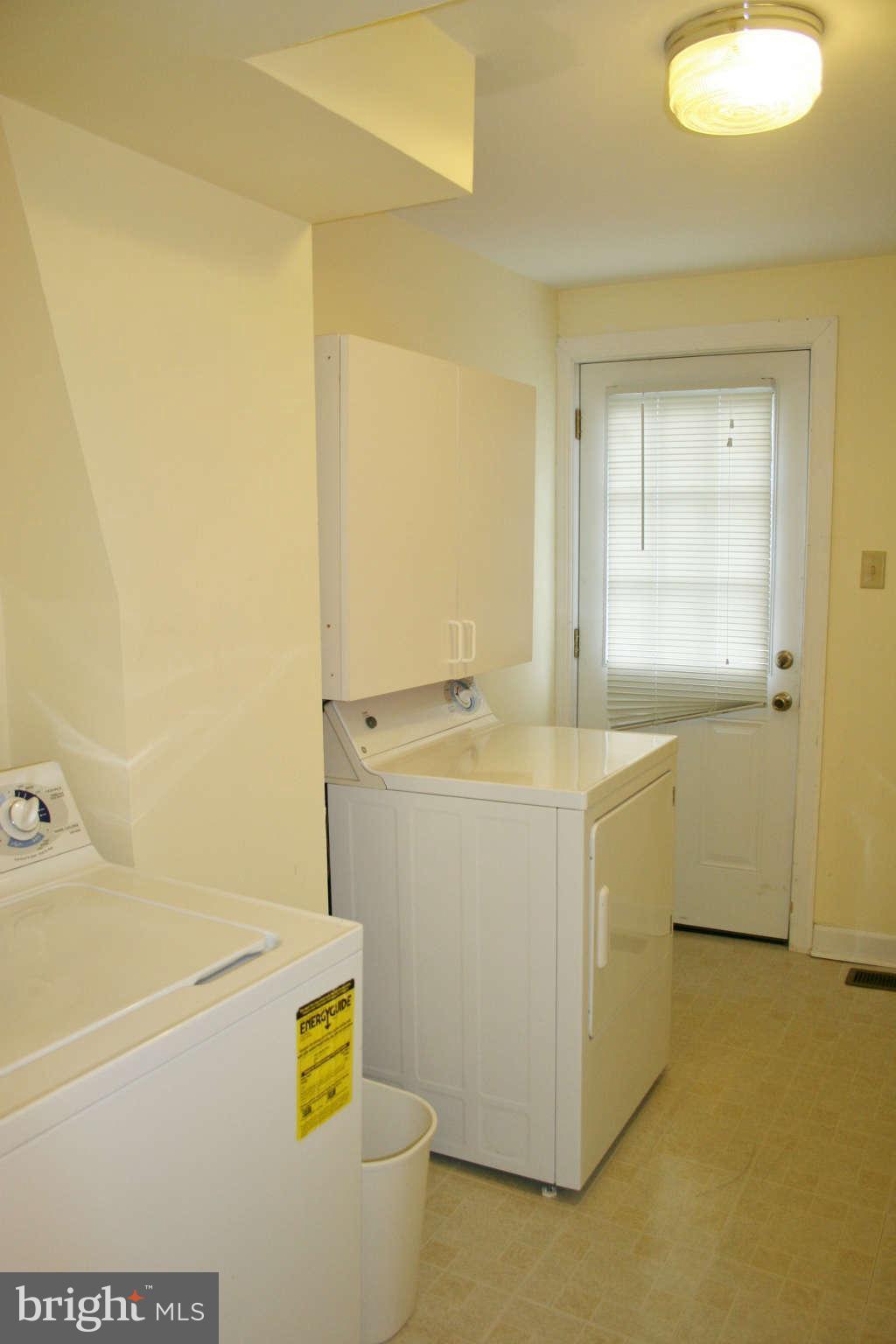 10529 Old Court Road Woodstock, MD 21163 - Photo 14 of 26 a utility room with dryer and washer