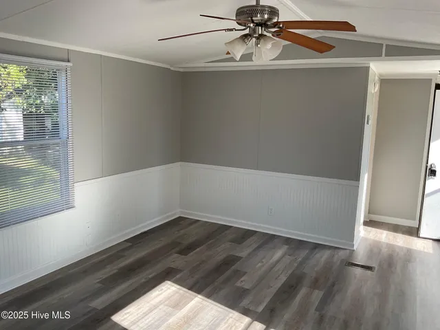 $975 | 268 Gardenia Street, Kinston, NC 28504