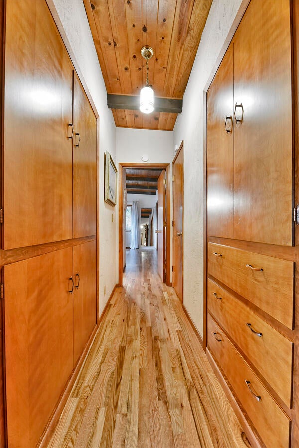460 Wilson Road Ashland, OR 97520 - Photo 13 of 40 13