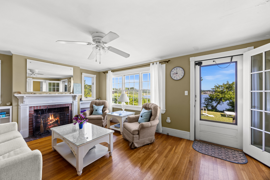 36 Hines Point Road Vineyard Haven, MA 02568 - Photo 33 of 47 Gallery Image 33
