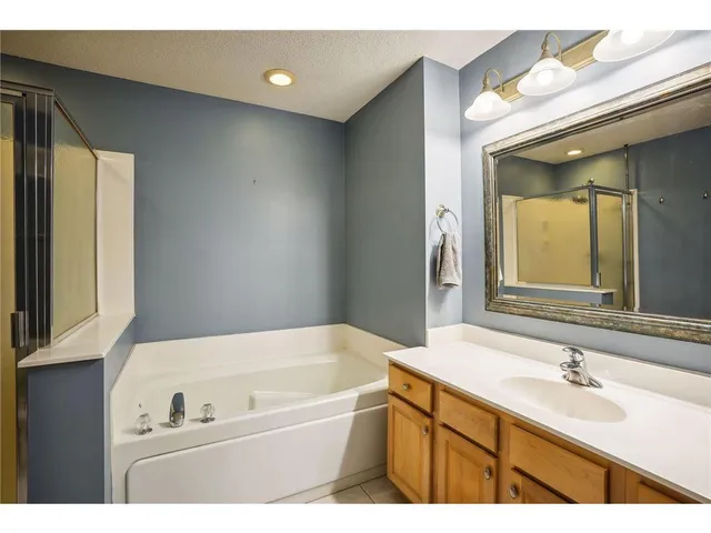 $2,750 | 13750 54th Avenue North, Unit 106, Plymouth, MN 55446