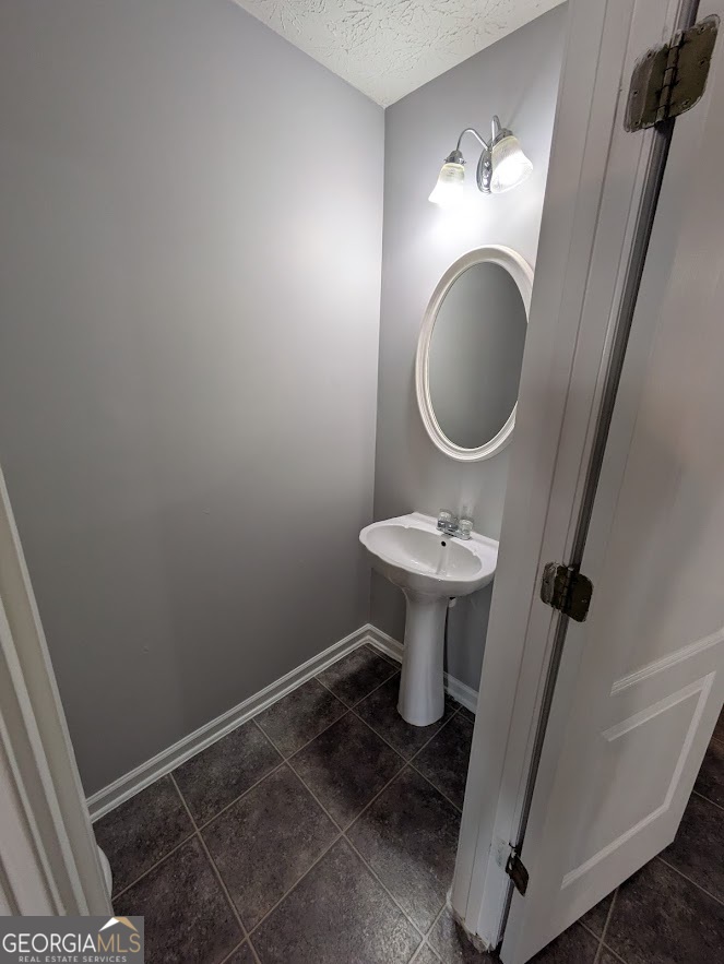 2953 Fields Drive Lithonia, GA 30038 - Photo 6 of 11