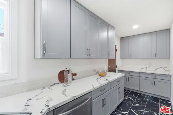 $1,044,990 | 11934 South Van Ness Avenue, Hawthorne, CA 90250